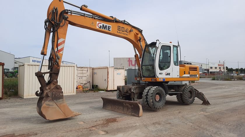 Колесные экскаваторы б/у