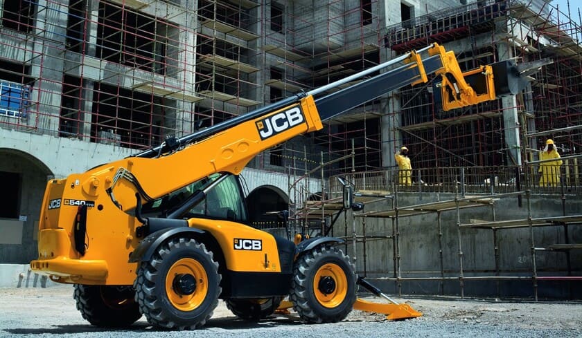 Телескопічний навантажувач JCB