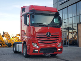 Тягач MERCEDES-BENZ ACTROS  - 3