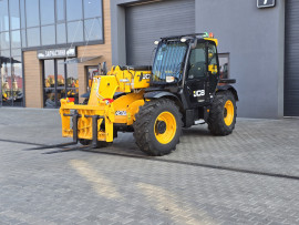 Телескопічний навантажувач JCB 535-95 2016 року