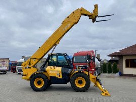 Телескопічний навантажувач JCB 540-200 2018 року - 2