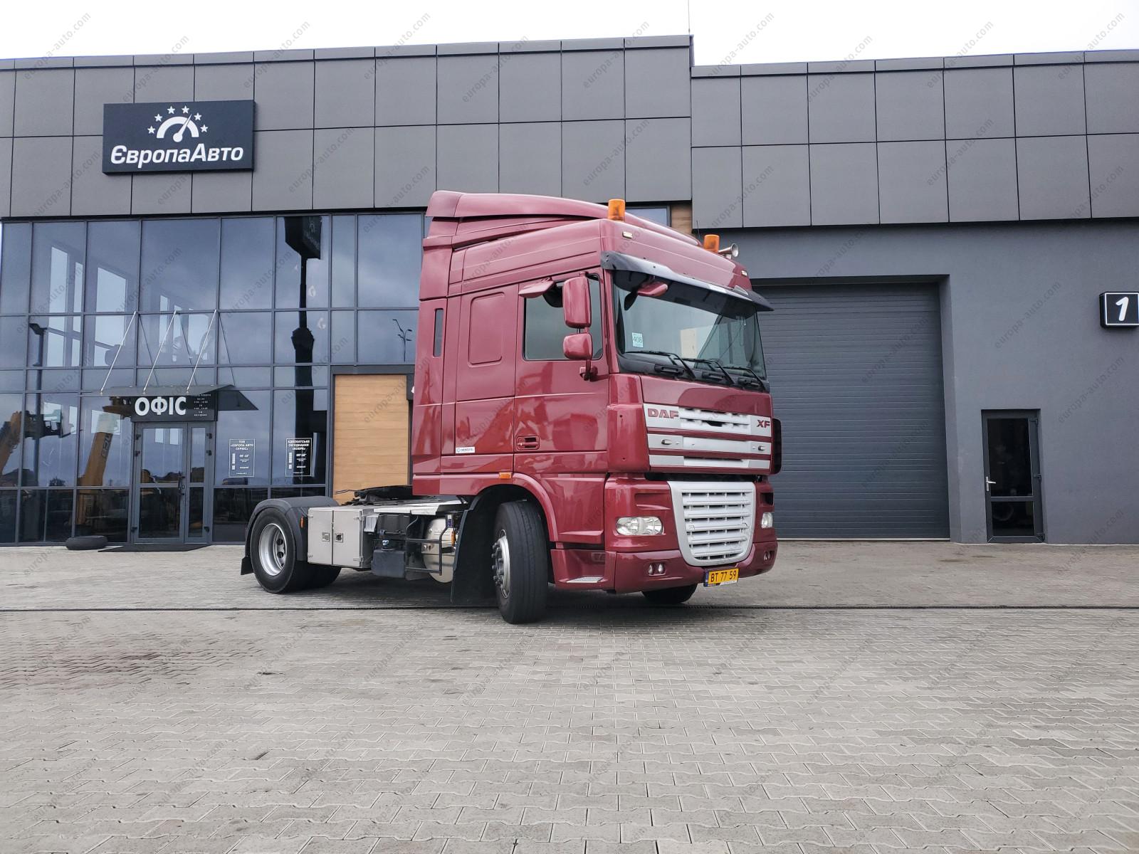 DAF XF 105 - 2012 год - 1