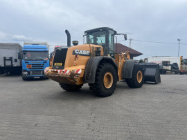 Фронтальний навантажувач Case 821E - 2010 року - 5