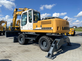 Liebherr A 904 C - 2
