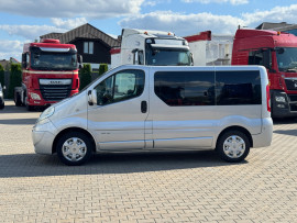 Renault Trafic Passenger  2011 - 4