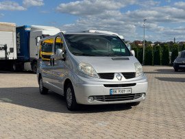 Renault Trafic Passenger  2011