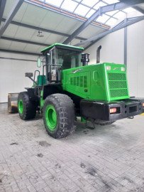 PetroNick PN 956| 2011 р|Фронтальний навантажувач