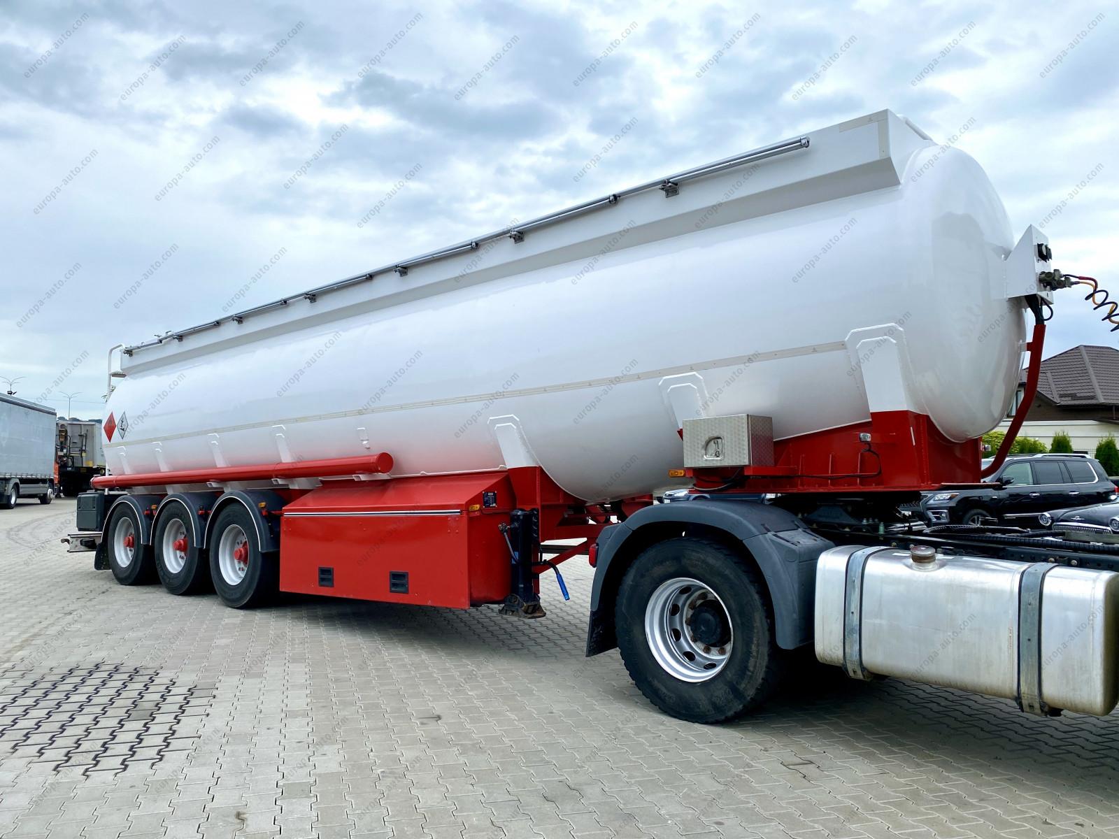 Stokota OPL fuel tanker - 1