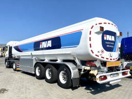 Schmitz SCB 40000 liters - 2000 рік - 2